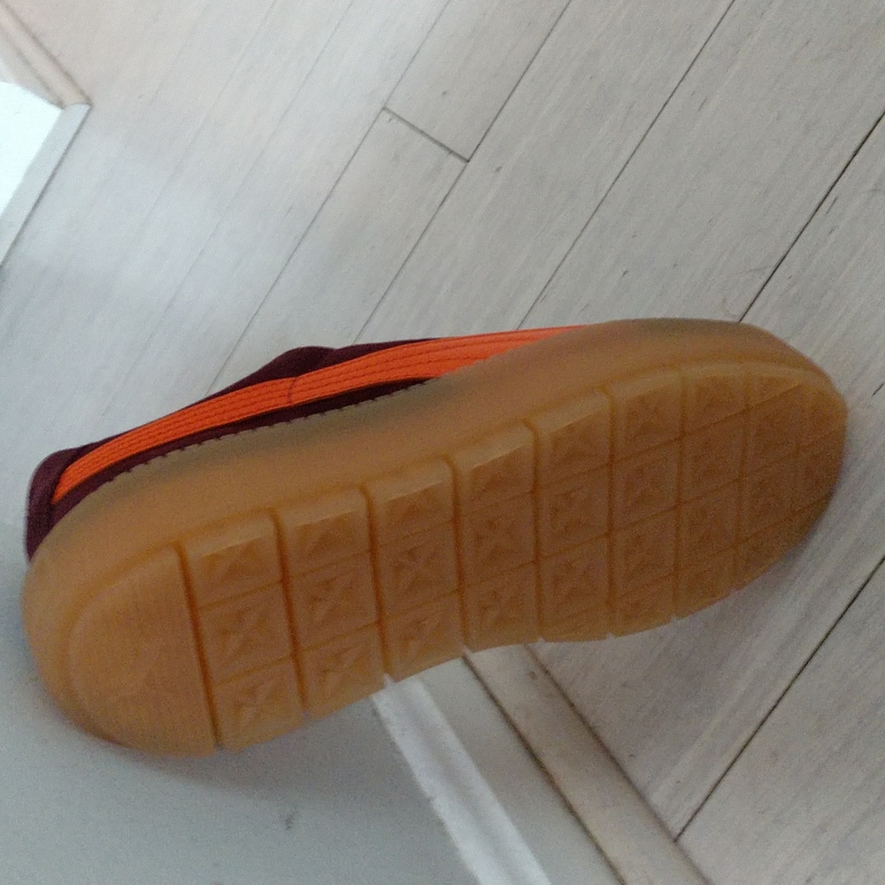 Puma Sneakers - Picture 4 of 5